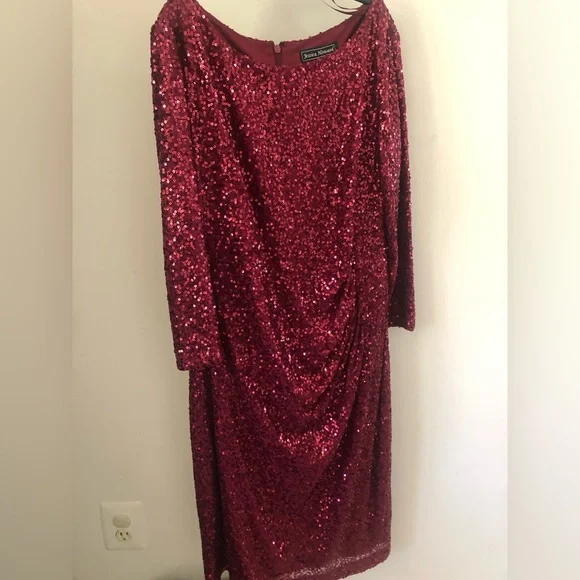 Jessica Howard | Dresses | Jessica Howard Formal Sequins Evening Dress In  Red Size Never Worn | Poshmark